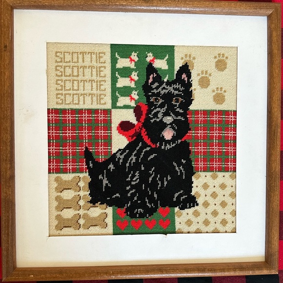 VTG Needlepoint Scottie Dog Scottish Terrier Christmas Plaid Wall Art Framed
